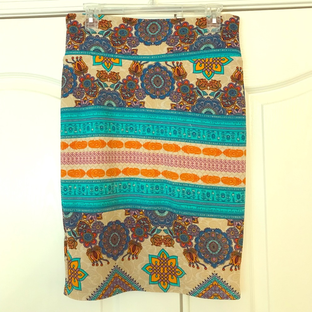 Lularoe Cassie